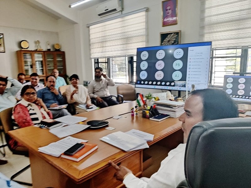 पारदर्शिता के साथ सम्पन्न हो बोर्ड परीक्षाएंः डॉ. धन सिंह रावत