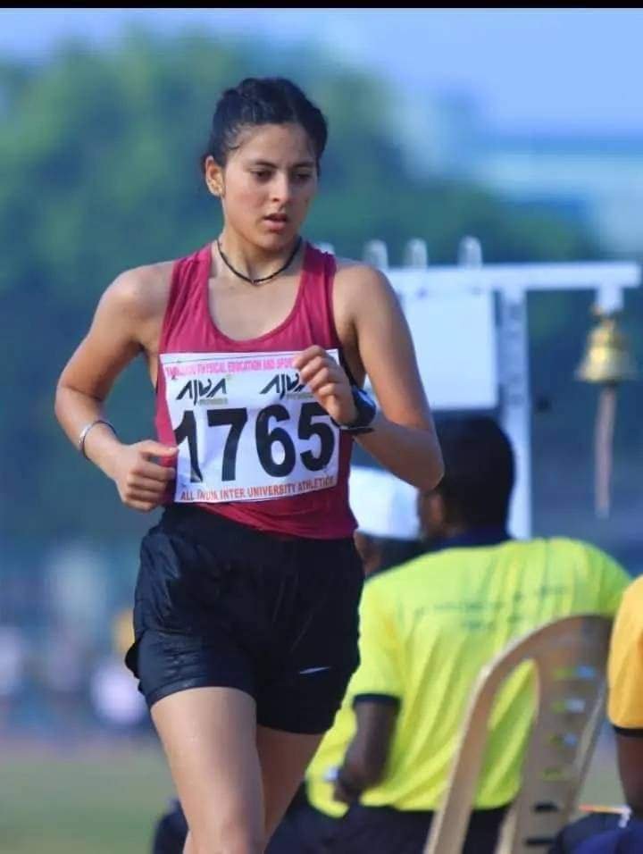उत्तराखंड की बेटी मानसी नेगी ने किया प्रदेश का नाम रोशन, 20 किमी वाक रेस में जीता गोल्ड