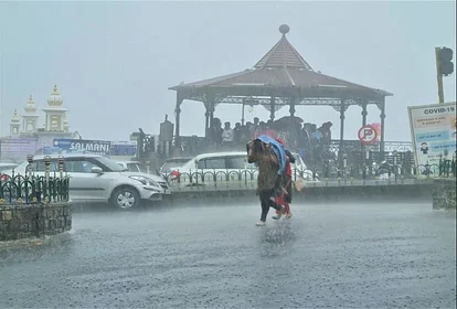 उत्तराखंड के पहाड़ी इलाकों में अप्रैल के लास्ट तक बिगड़ा रहेगा, बारिश और बर्फबारी के आसार