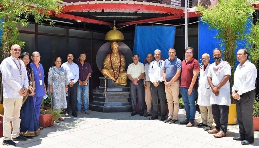 हार्ट रोगियों की बढ़ती संख्या चिंता की बातः डा-चंदोला
