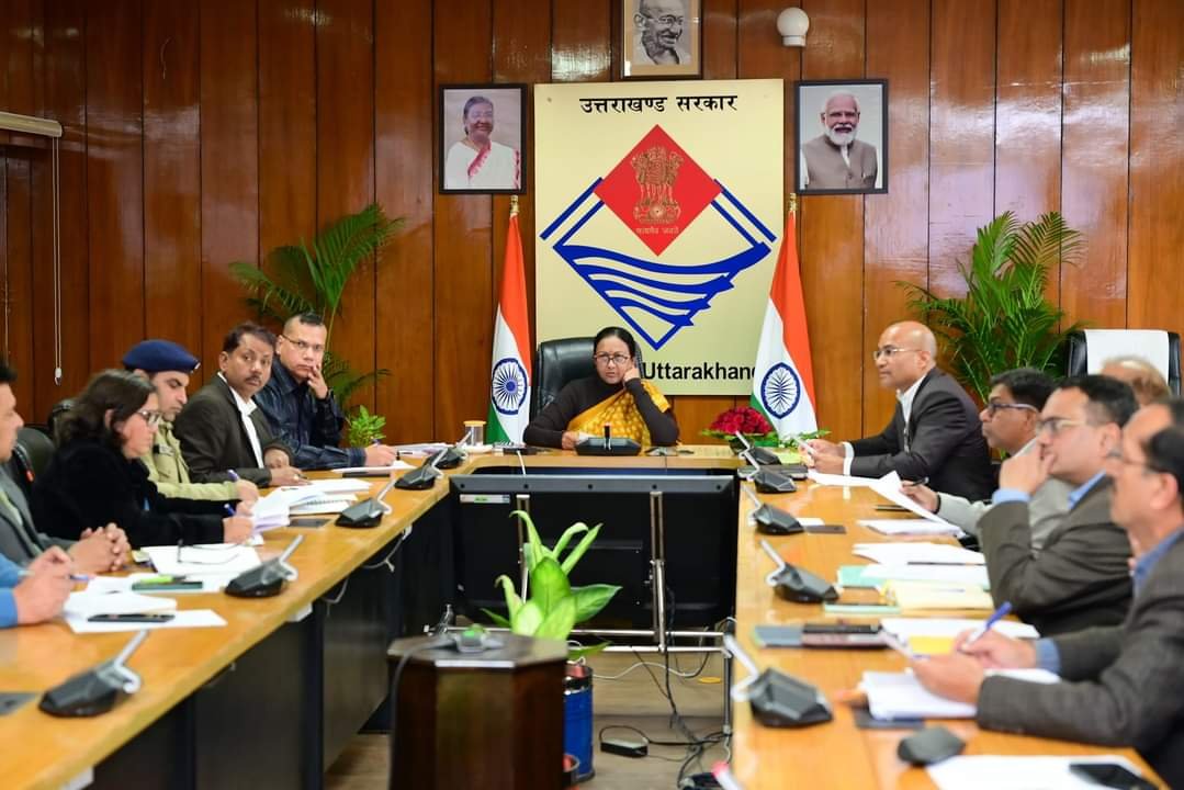 एसीएस राधा रतूड़ी ने शीत लहर के सम्बन्ध में प्रशासन की तैयारियों की समीक्षा की