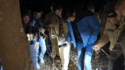पुलिस को मुठभेड़ के दौरान मिली बड़ी कामयाबी