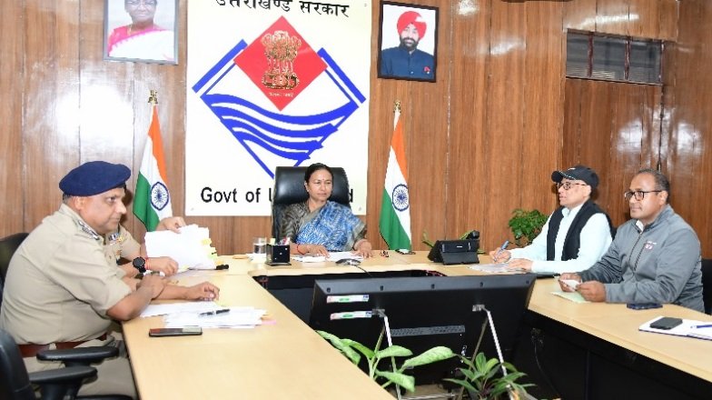 मुख्य सचिव ने राज्यों की अंतरराज्यीय सीमा समन्वय बैठक में किया प्रतिभाग, यूपी से 9000 होम गार्ड्स उपलब्ध