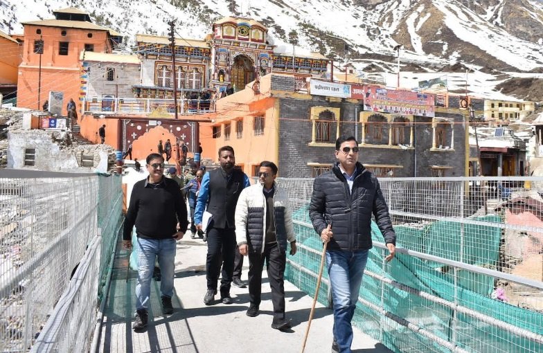 चारधाम यात्रा को सुगम और सुविधाजनक बना हमारी प्राथमिकता