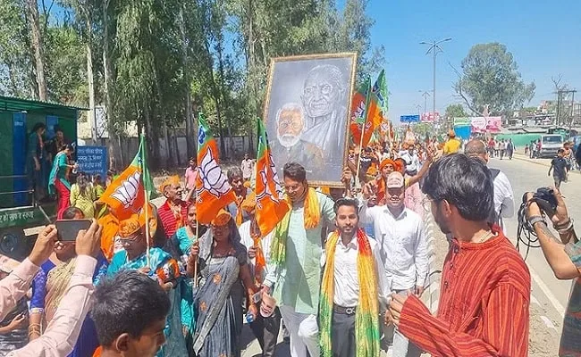 बस थोड़ी देर में रुद्रपुर पहुंचेंगे PM मोदी