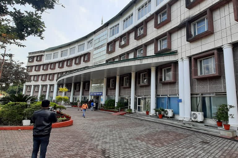 नए मुख्य सचिव,आनंद वर्धन को मिल सकती है जिम्मेदारी