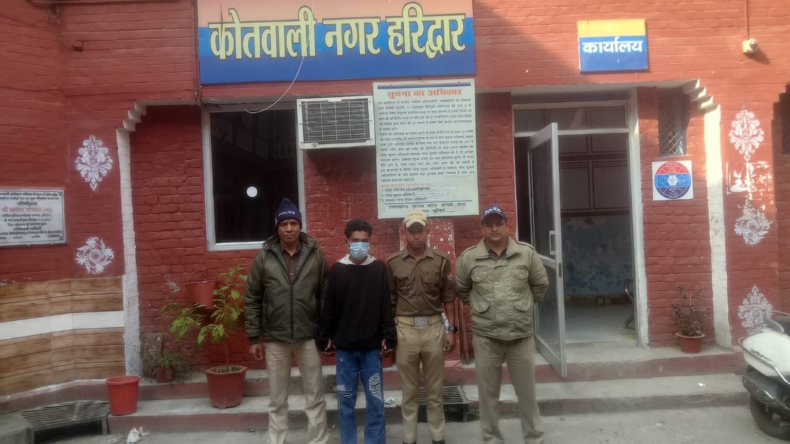 हत्या के प्रयास मामले में पुलिस ने 24 घंटे में वांछित आरोपी को दबोचा