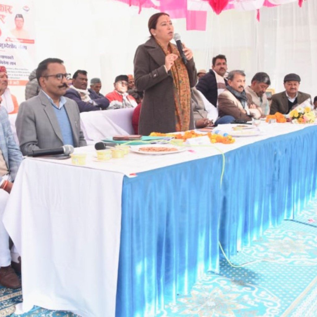 हर व्यक्ति का विकास सरकार की प्राथमिकता- रेखा आर्या